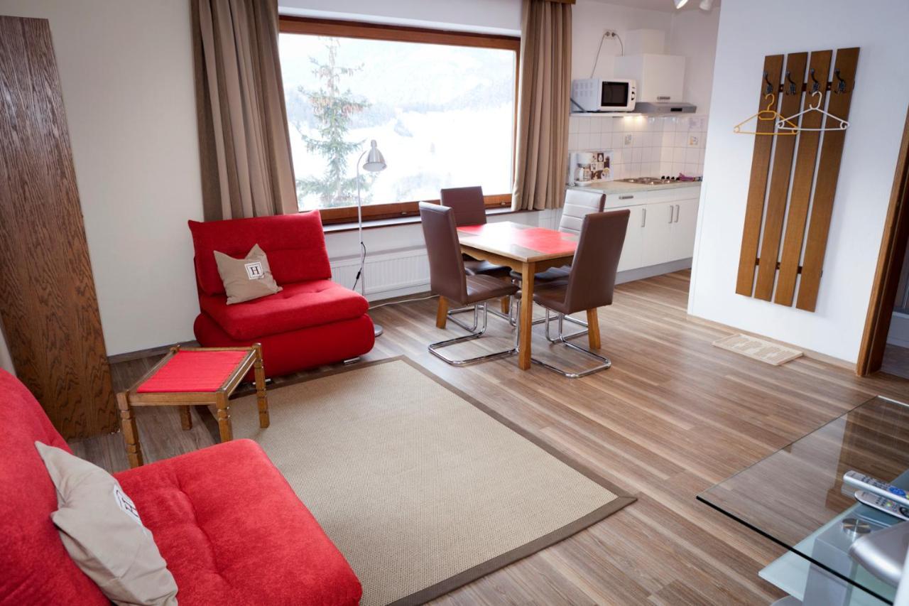 Drei Sonnen Landhaus Reihan Nauders Ruang foto