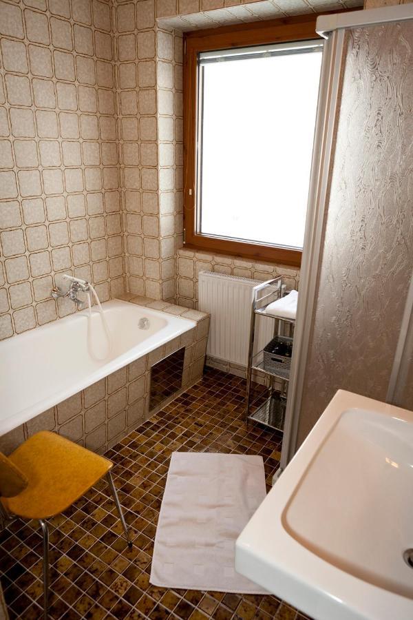 Drei Sonnen Landhaus Reihan Nauders Ruang foto
